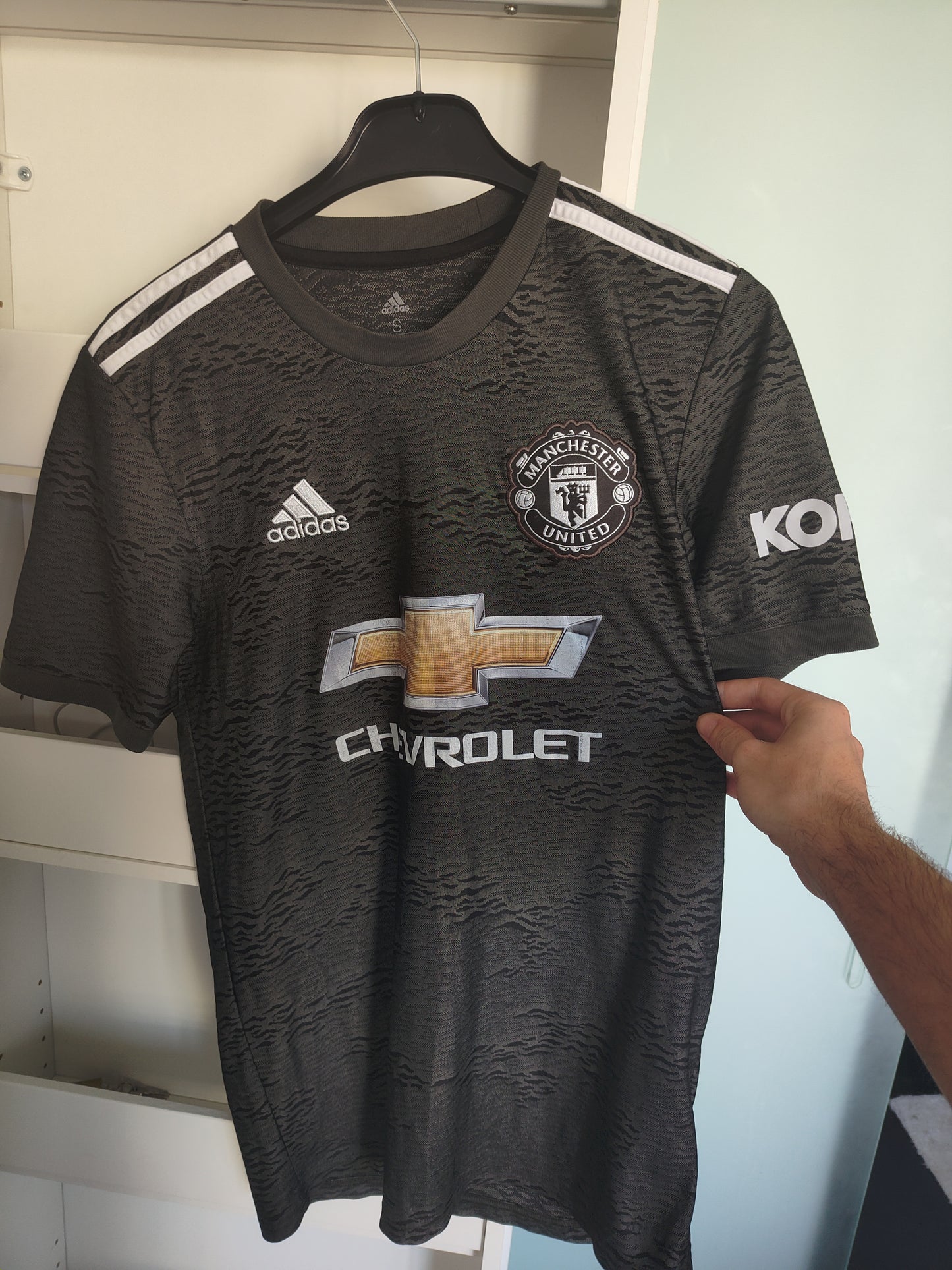 Bruno Fernandes Manchester United 2020 Away Jersey – #18 (S) | 8/10