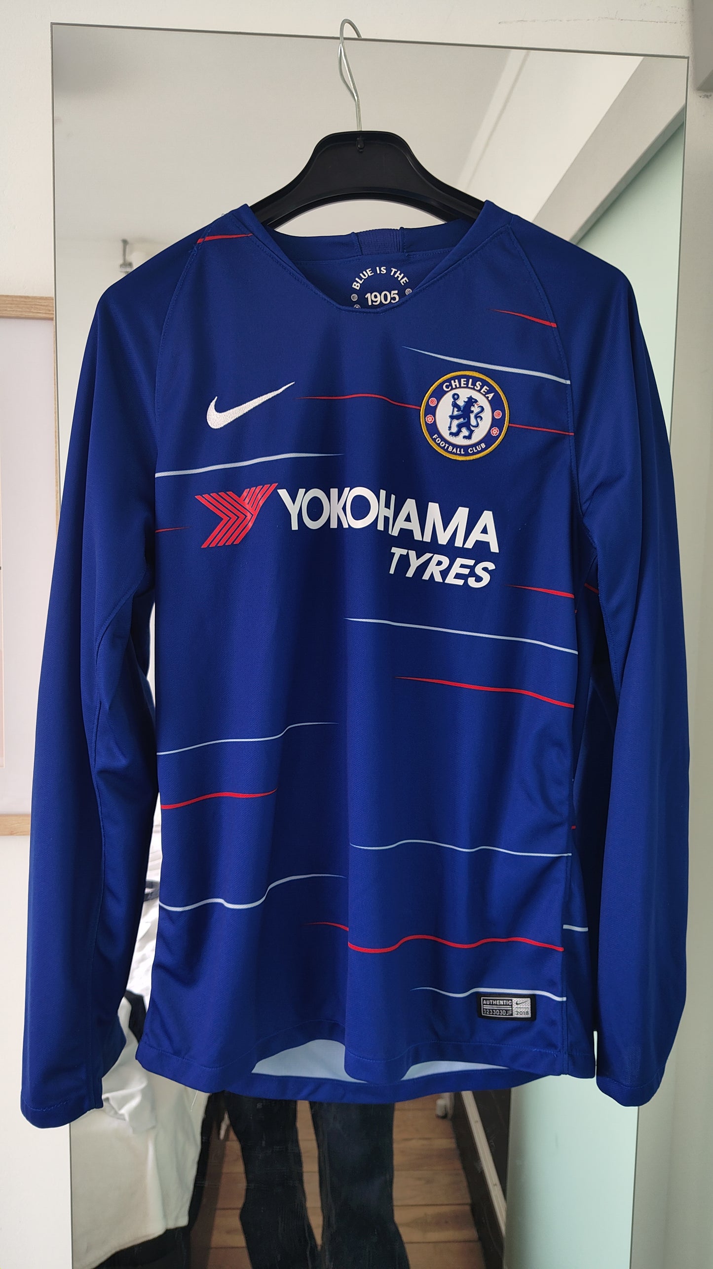 Chelsea 2018/19 Long Sleeve Home Jersey – Eden Hazard #10 | Authentic (S) 8/10
