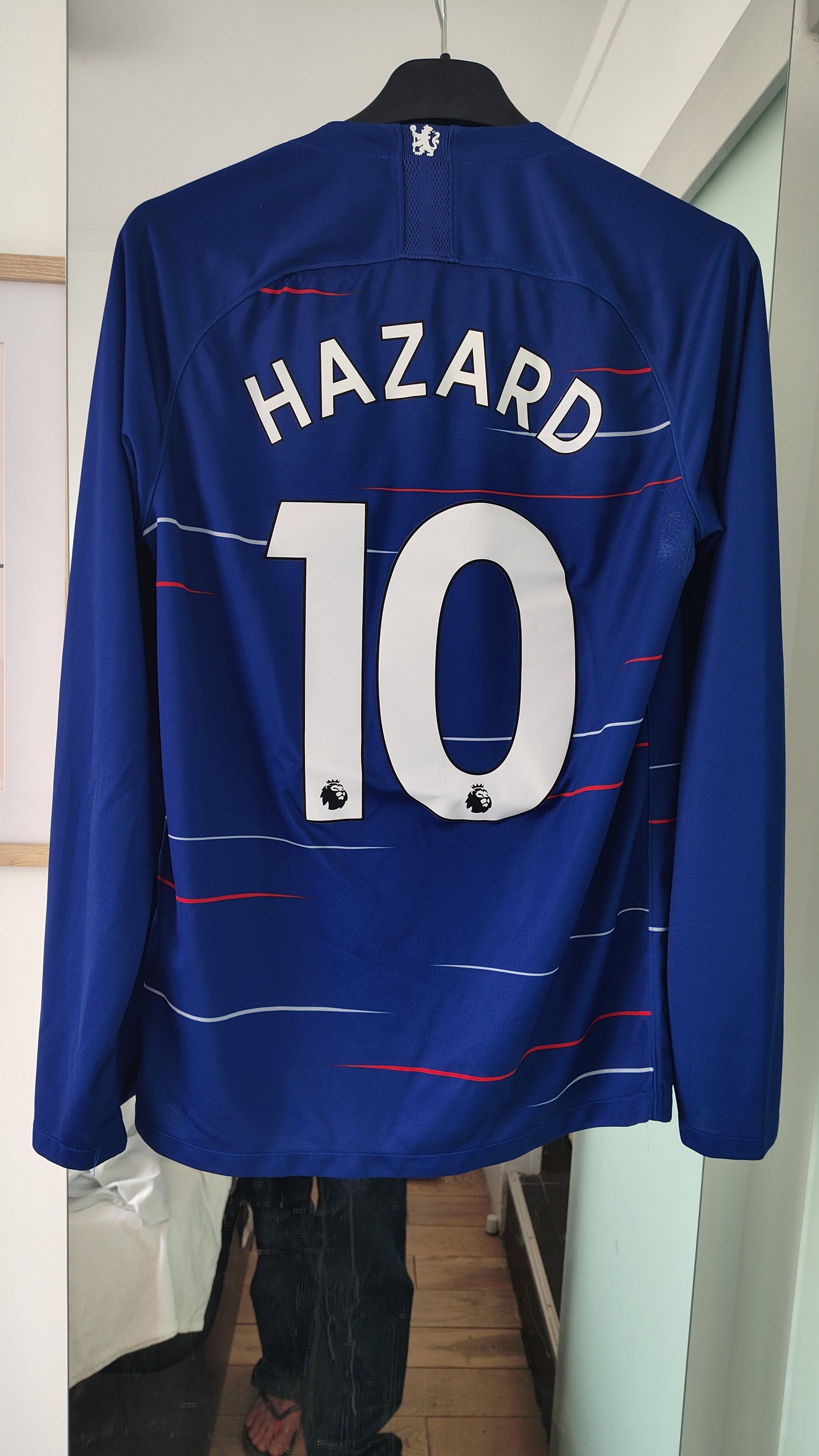 Chelsea 2018/19 Long Sleeve Home Jersey – Eden Hazard #10 | Authentic (S) 8/10