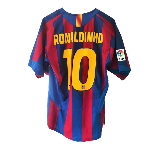 2005 FC - Barcelona Ronaldinho Shirt (M) 8/10
